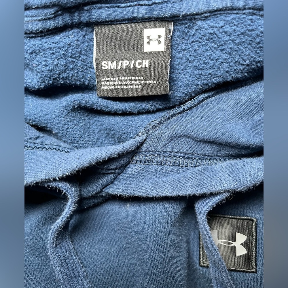 Under Armor hoodie - Picture 2 of 7